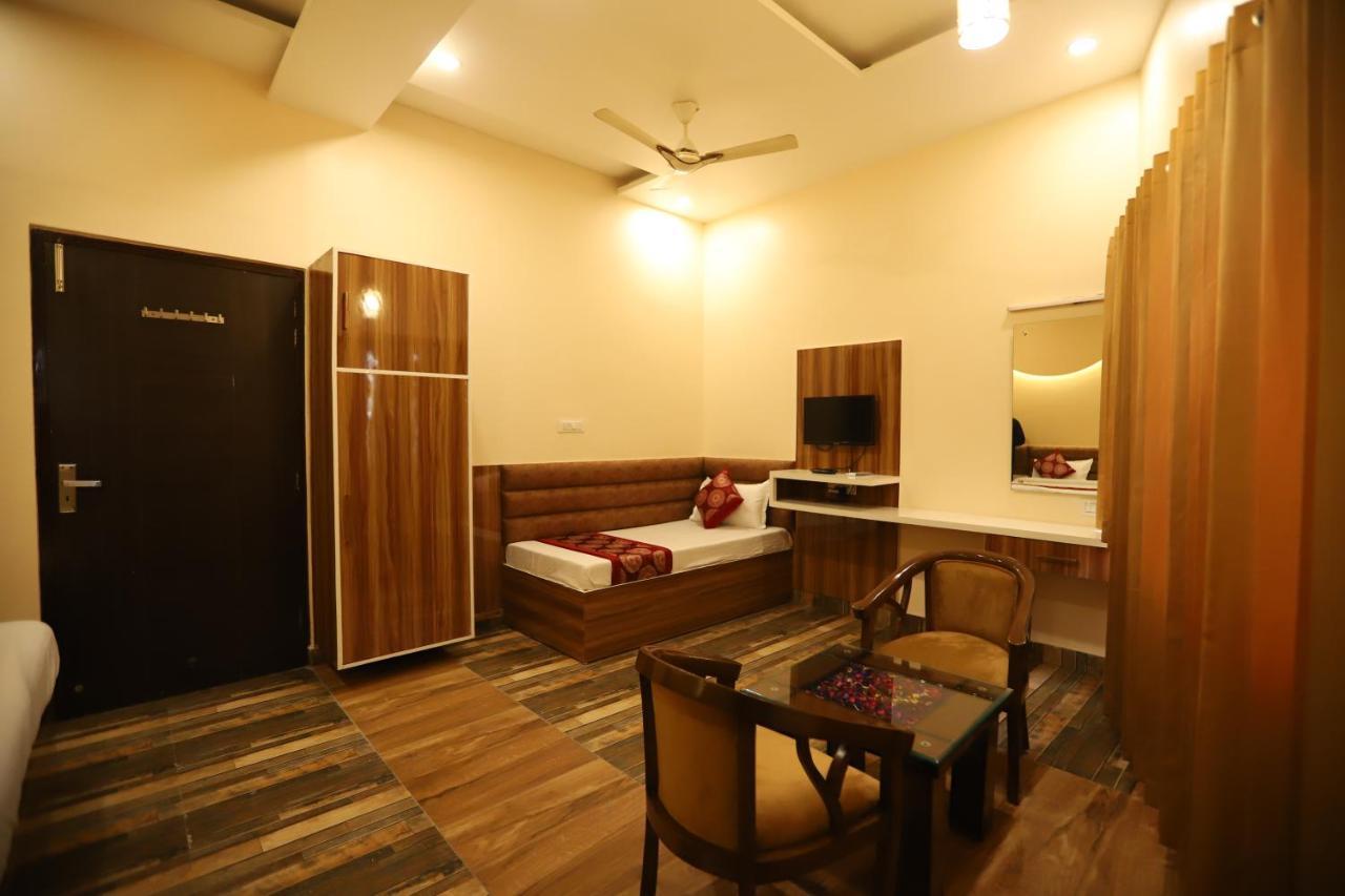 The Park View Hotel Amritsar Eksteriør billede