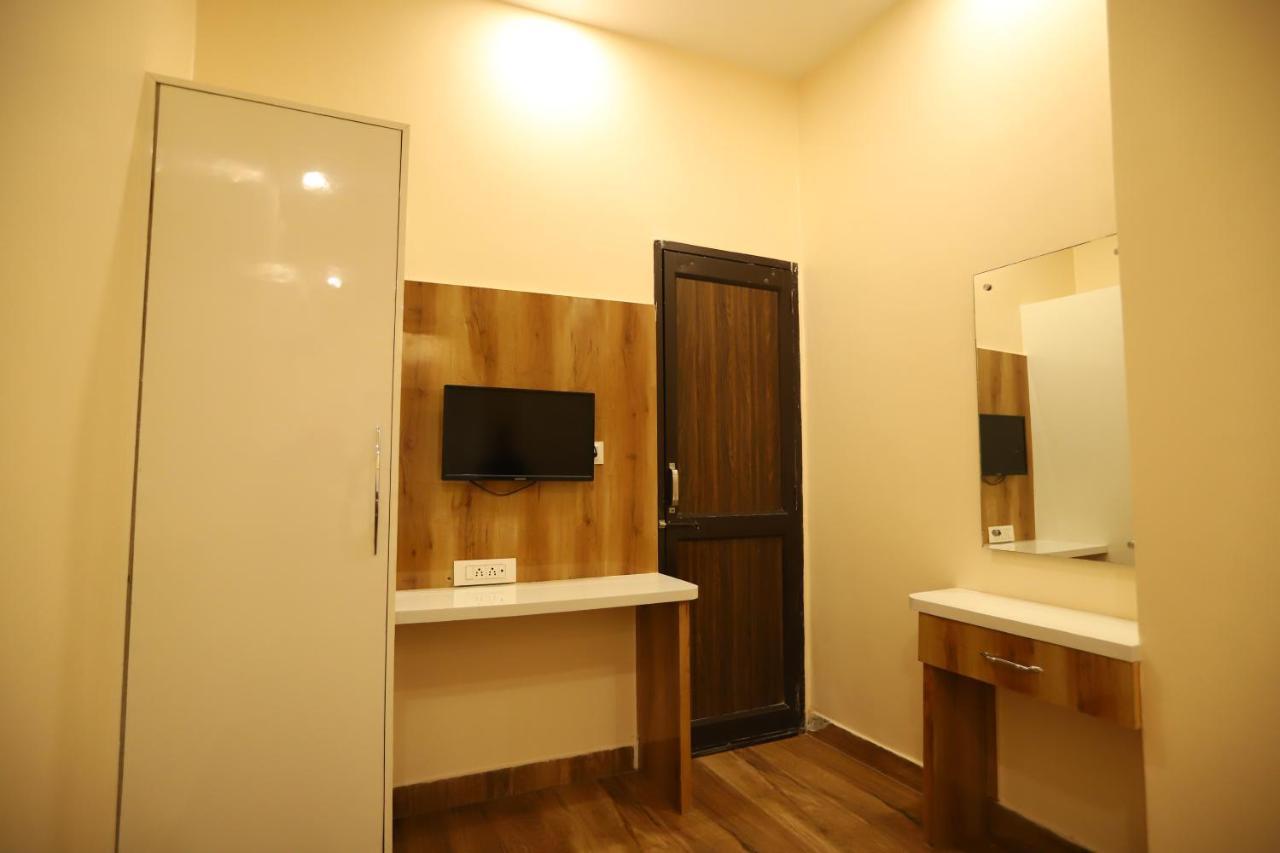 The Park View Hotel Amritsar Eksteriør billede